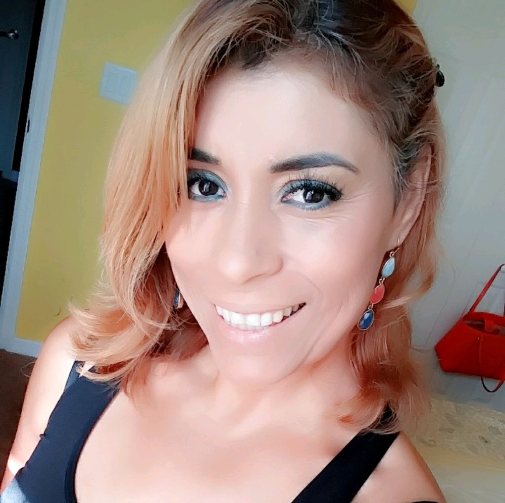 Meet your Posher, Rosaura